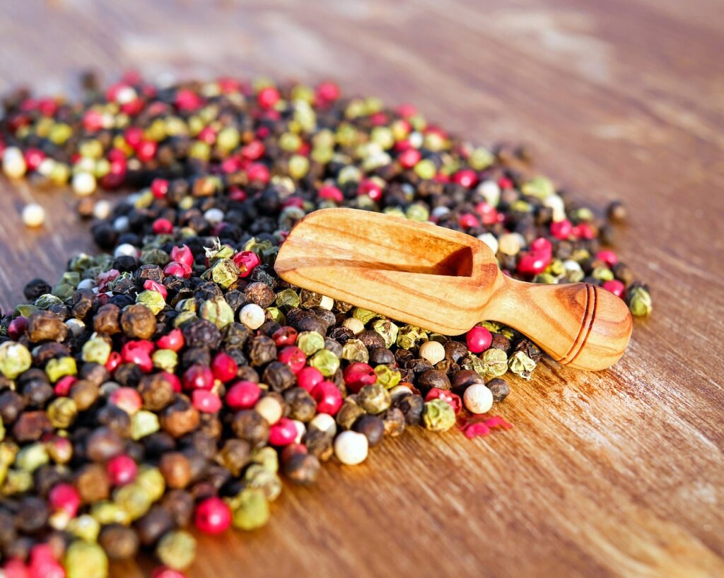 peppercorns, spices, seasoning-3061240.jpg